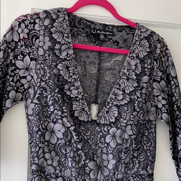 For love and lemons midi sleeve lace dress - Picture 2 of 6